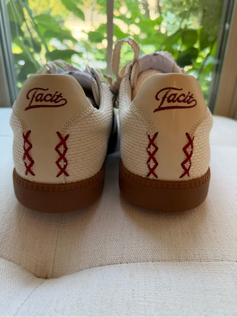 Maden Vintage Baseball German Training Shoes GAT Cream Navy Red Size 7.5M 9-9.5W